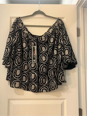Simply Be Black Top with Cream Floral Embroidery